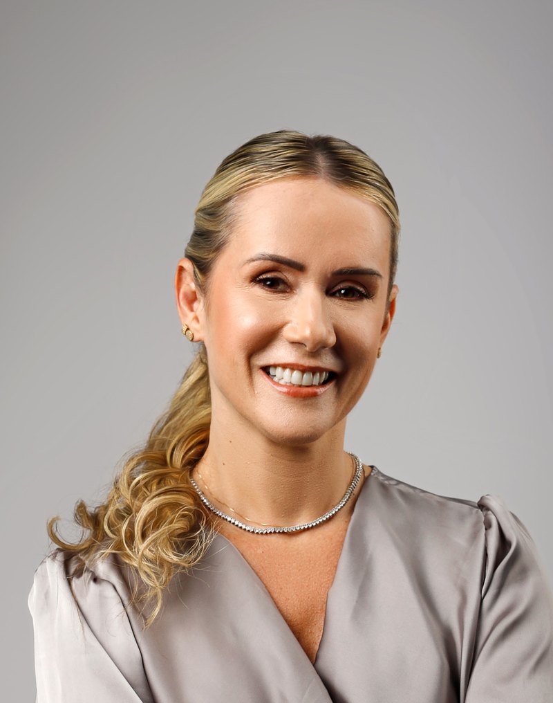 Dra. Fabiana Frasson — Médica Pediatra e Alergista em Colatina e Linhares, Espírito Santo